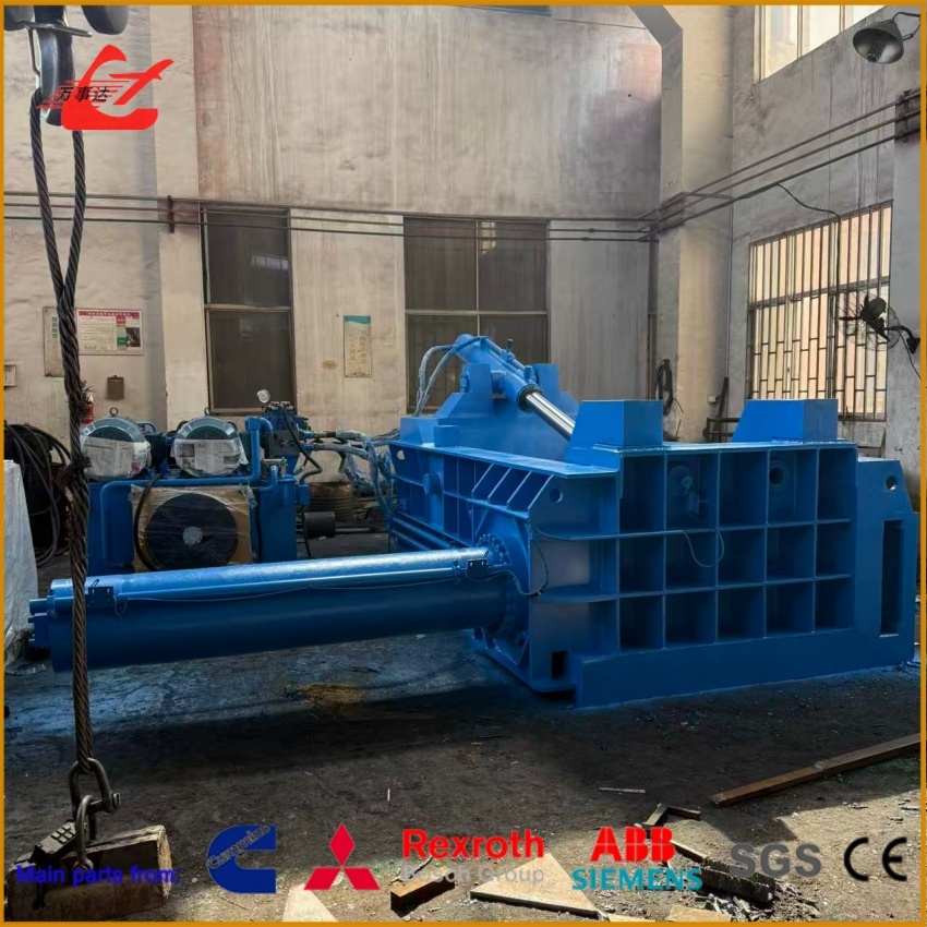 Strong Hydraulic Tire Wire Baler 60KW For Cleaner Workshop Management And Safer Tire Recycling Operations